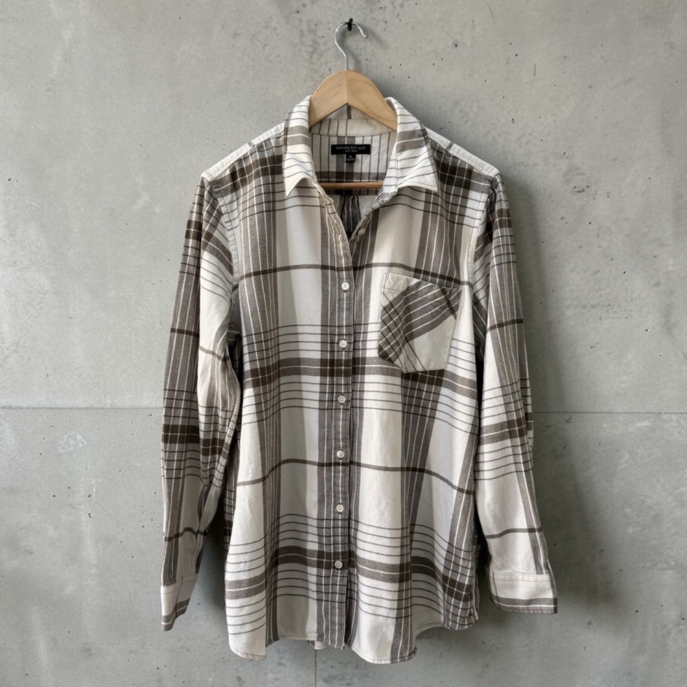 Banana Republic Women’s Neutral Plaid Flannel Button-Up Shirt - Brown & Cream XL - Picture 2 of 8